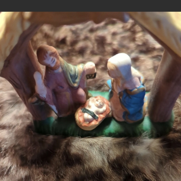 Nativity Scene In Greche - Picture 6 of 8